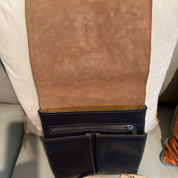 Patricia Nash Granada Crossbody Bag - Picture 2 of 5